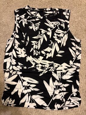 Cynthia Steffe Black & White Botanical Tank